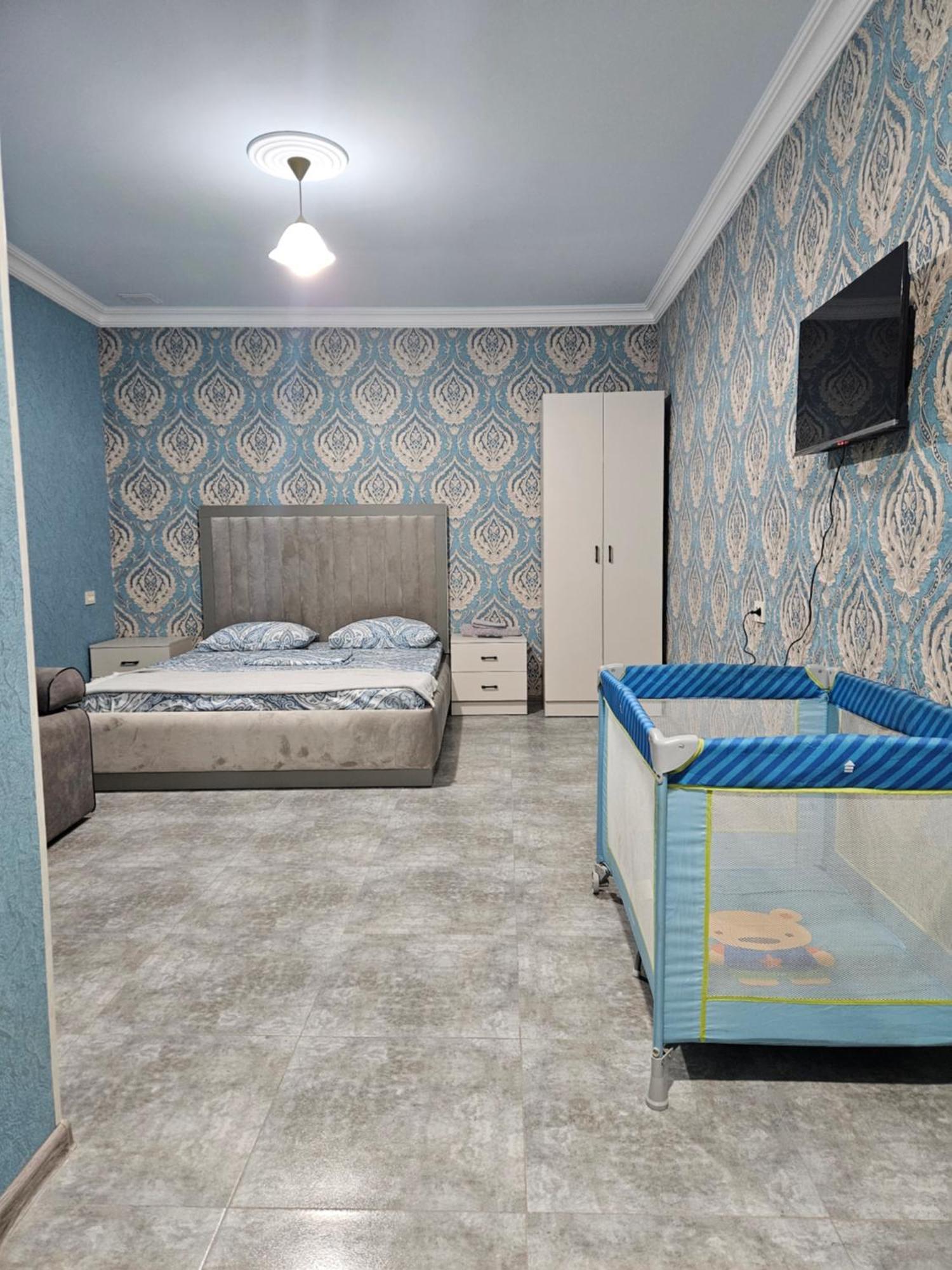 Galstyans Hotels Zvartnots Airport P'arak'ar エクステリア 写真
